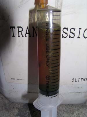 �I�C���̐F���E�E�E